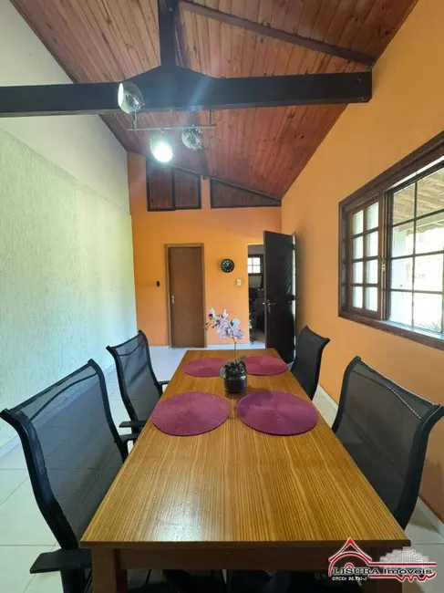 Foto 2 de Chácara com 3 quartos à venda, 400m2 em Santa Branca - SP