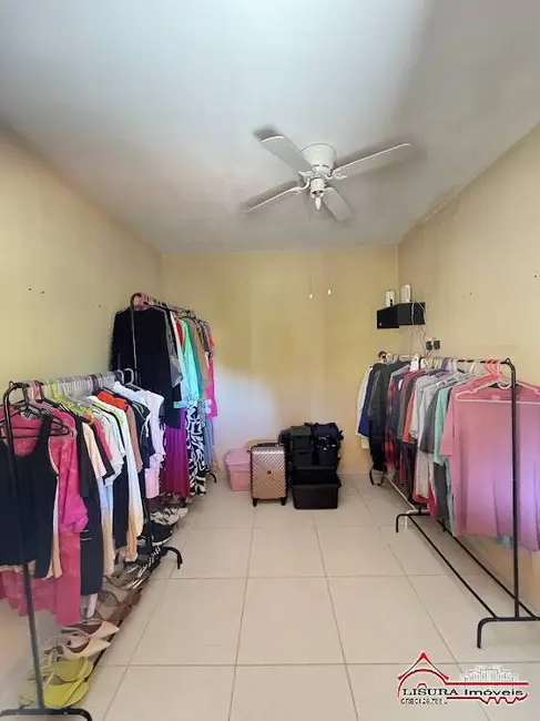 Foto 5 de Chácara com 3 quartos à venda, 400m2 em Santa Branca - SP