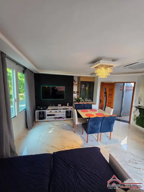 Foto 6 de Casa com 3 quartos à venda, 260m2 em Sao Jose Dos Campos - SP