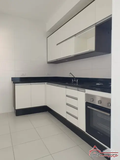 Foto 5 de Apartamento com 3 quartos para alugar, 92m2 em Centro, Jacarei - SP