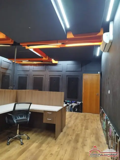 Sala Comercial para alugar, 150m2 em Jardim América, Jacarei - SP - imagem 6 Foto 6 de Sala Comercial para alugar, 150m2 em Jardim América, Jacarei - SP