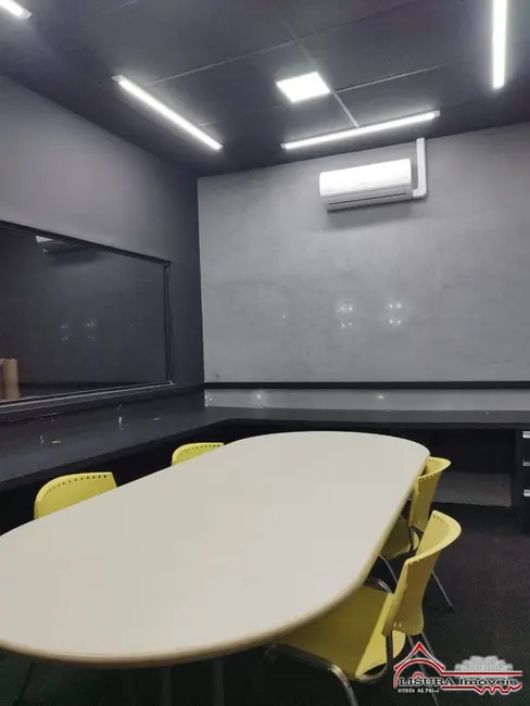 Sala Comercial para alugar, 150m2 em Jardim América, Jacarei - SP - imagem 9 Foto 9 de Sala Comercial para alugar, 150m2 em Jardim América, Jacarei - SP