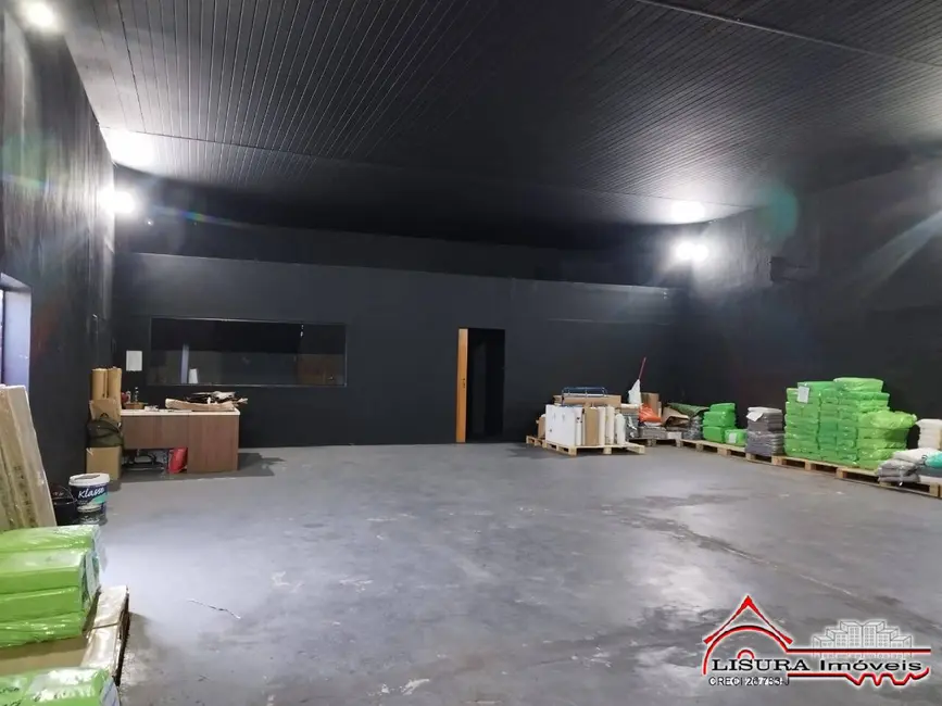 Sala Comercial para alugar, 150m2 em Jardim América, Jacarei - SP - imagem 3 Foto 3 de Sala Comercial para alugar, 150m2 em Jardim América, Jacarei - SP