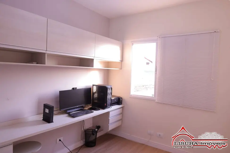 Foto 6 de Apartamento com 3 quartos para alugar, 93m2 em Centro, Jacarei - SP