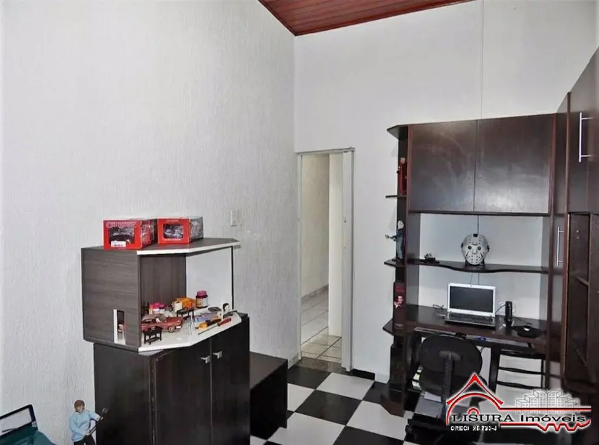 Foto 2 de Casa com 2 quartos à venda, 79m2 em Centro, Jacarei - SP