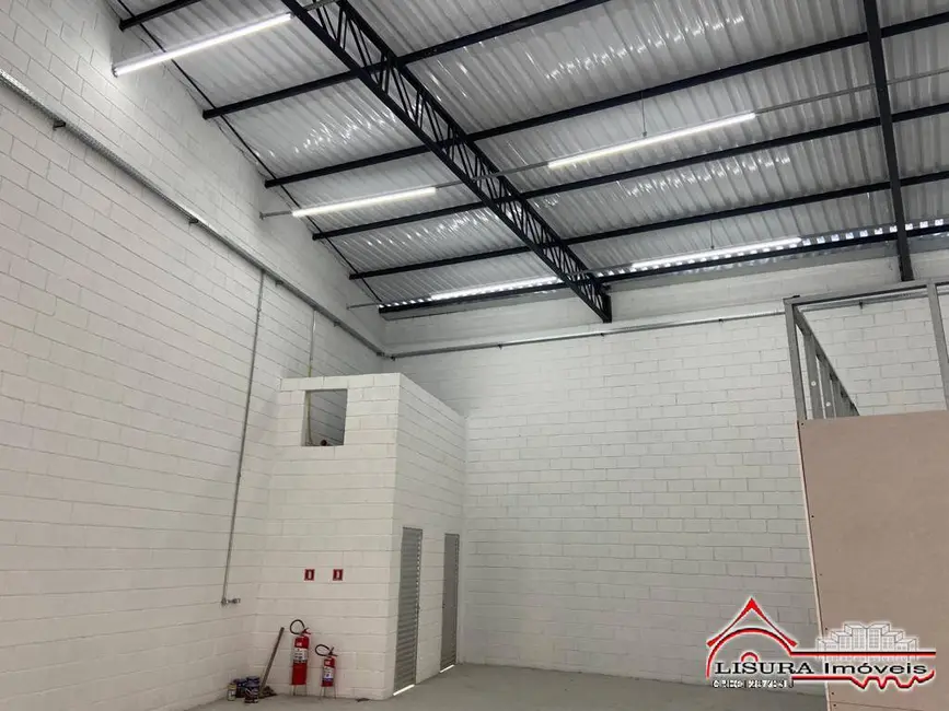 Armazém / Galpão para alugar, 170m2 em Centro, Jacarei - SP - imagem 6 Foto 6 de Armazém / Galpão para alugar, 170m2 em Centro, Jacarei - SP