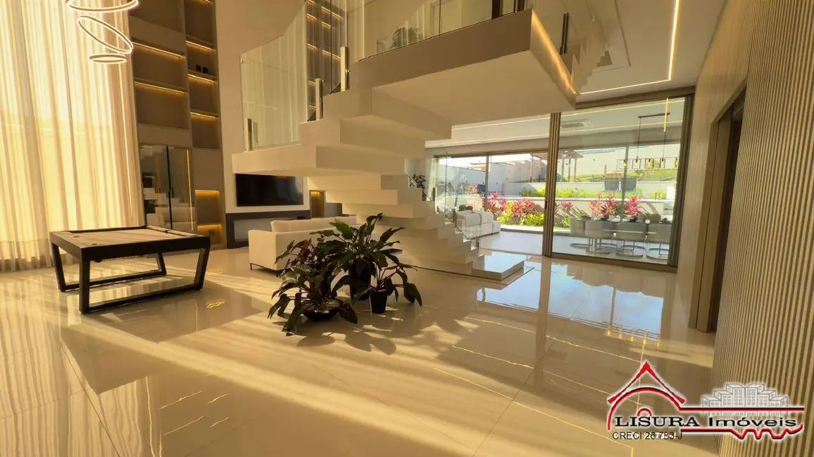 Casa de Condomínio com 3 quartos à venda, 430m2 em Da Cerejeira, Jacarei - SP - imagem 2 Foto 2 de Casa de Condomínio com 3 quartos à venda, 430m2 em Da Cerejeira, Jacarei - SP