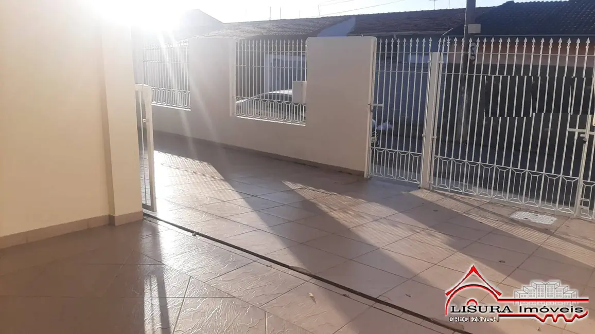 Casa com 4 quartos para alugar em Parque Itamarati, Jacarei - SP - imagem 2 Foto 2 de Casa com 4 quartos para alugar em Parque Itamarati, Jacarei - SP