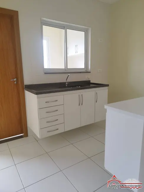 Apartamento com 2 quartos para alugar, 78m2 em Vila Aprazível, Jacarei - SP - imagem 5 Foto 5 de Apartamento com 2 quartos para alugar, 78m2 em Vila Aprazível, Jacarei - SP