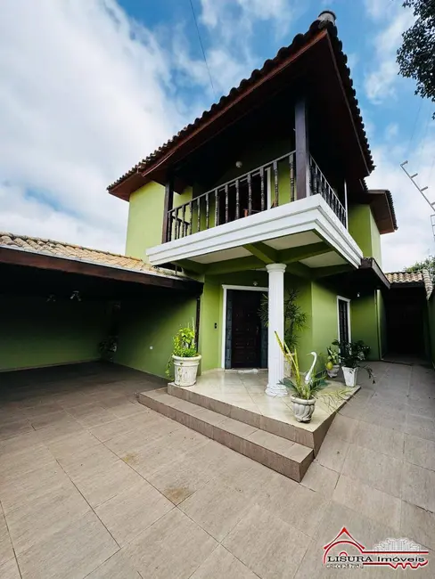 Foto 6 de Casa com 4 quartos à venda, 260m2 em Cidade Jardim, Jacarei - SP