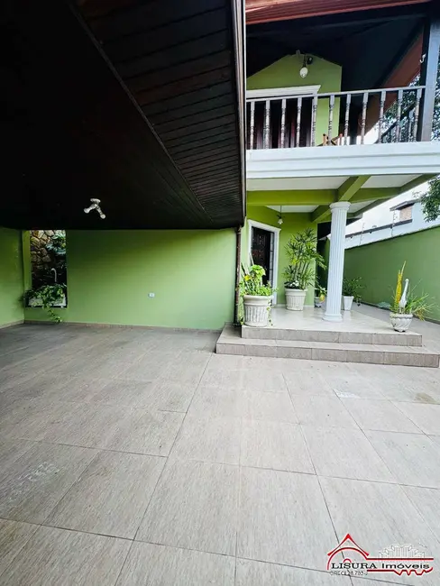 Foto 4 de Casa com 4 quartos à venda, 260m2 em Cidade Jardim, Jacarei - SP