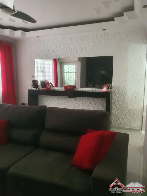 Foto 7 de Casa com 2 quartos à venda, 103m2 em Parque dos Príncipes, Jacarei - SP