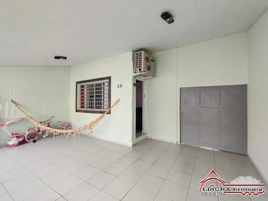 Foto 1 de Casa com 2 quartos à venda, 103m2 em Parque dos Príncipes, Jacarei - SP