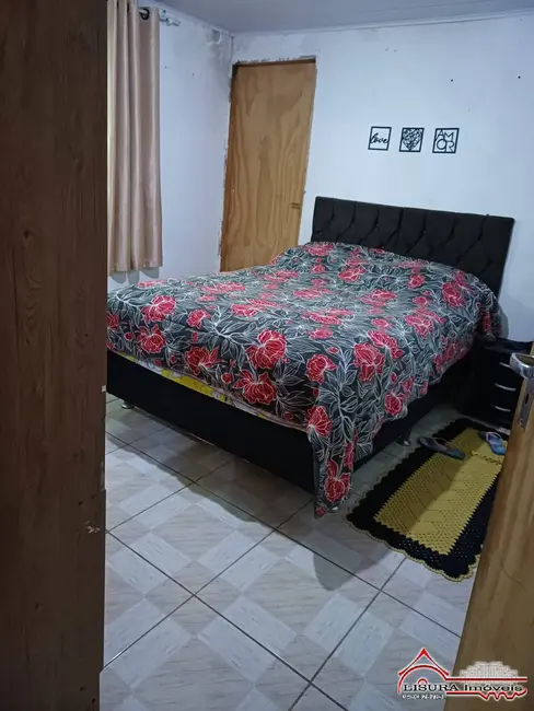 Foto 6 de Casa com 3 quartos à venda, 130m2 em Parque Meia Lua, Jacarei - SP