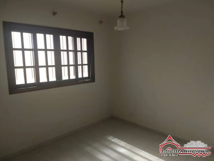 Foto 3 de Casa com 3 quartos à venda, 120m2 em Cidade Jardim, Jacarei - SP