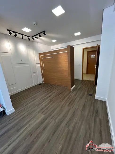 Foto 3 de Sala Comercial para alugar, 28m2 em Centro, Jacarei - SP