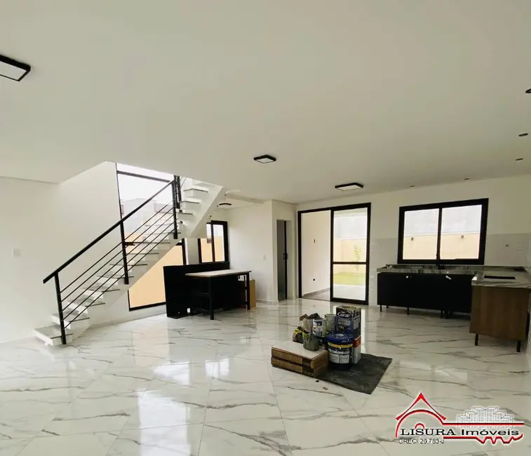 Foto 4 de Casa de Condomínio com 3 quartos à venda, 155m2 em Jardim Jacinto, Jacarei - SP