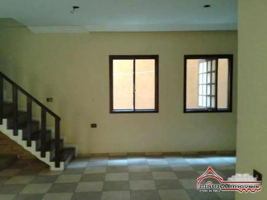 Foto 3 de Casa com 3 quartos à venda, 242m2 em Jardim das Oliveiras, Jacarei - SP