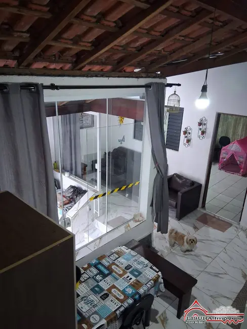 Foto 9 de Casa com 2 quartos à venda, 94m2 em Jardim Santa Marina, Jacarei - SP