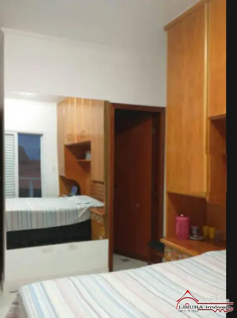 Foto 6 de Casa de Condomínio com 4 quartos à venda, 240m2 em Vila Zezé, Jacarei - SP