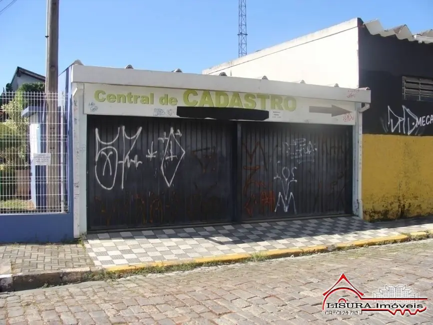 Foto 4 de Casa com 4 quartos à venda, 225m2 em Centro, Jacarei - SP