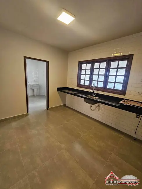 Foto 6 de Casa de Condomínio com 3 quartos à venda, 114m2 em Jardim Califórnia, Jacarei - SP