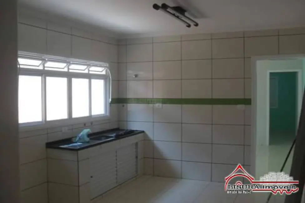 Foto 5 de Casa com 2 quartos à venda, 115m2 em Jardim Bela Vista, Jacarei - SP