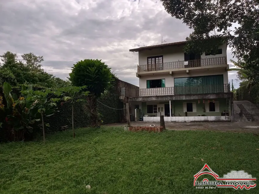 Foto 3 de Casa com 4 quartos à venda, 465m2 em Cidade Jardim, Jacarei - SP