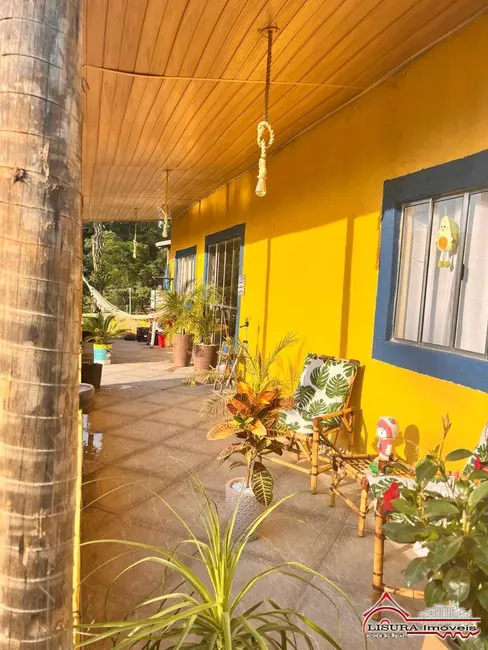 Foto 1 de Chácara com 1 quarto à venda, 2100m2 em Rio Abaixo, Jacarei - SP