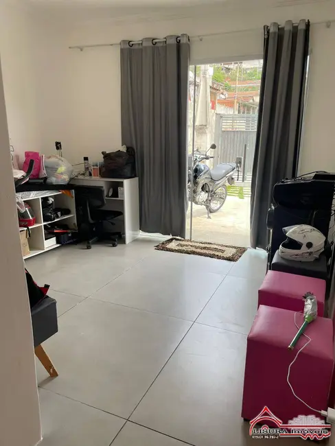 Foto 4 de Casa com 2 quartos à venda, 300m2 em Jardim Colinas, Jacarei - SP