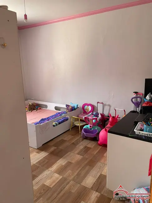 Foto 9 de Casa com 2 quartos à venda, 300m2 em Jardim Colinas, Jacarei - SP