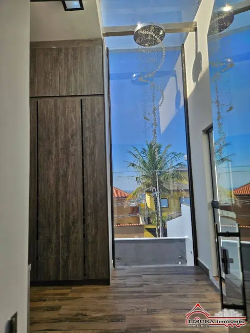 Foto 6 de Casa com 3 quartos à venda, 264m2 em Jardim Terras de São João, Jacarei - SP