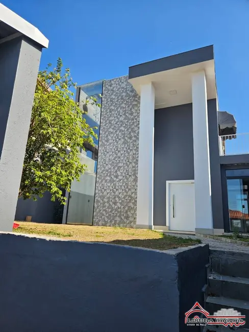 Foto 4 de Casa com 3 quartos à venda, 264m2 em Jardim Terras de São João, Jacarei - SP