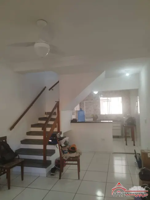 Casa de Condomínio com 2 quartos para alugar, 76m2 em Jardim Jacinto, Jacarei - SP - imagem 9 Foto 9 de Casa de Condomínio com 2 quartos para alugar, 76m2 em Jardim Jacinto, Jacarei - SP