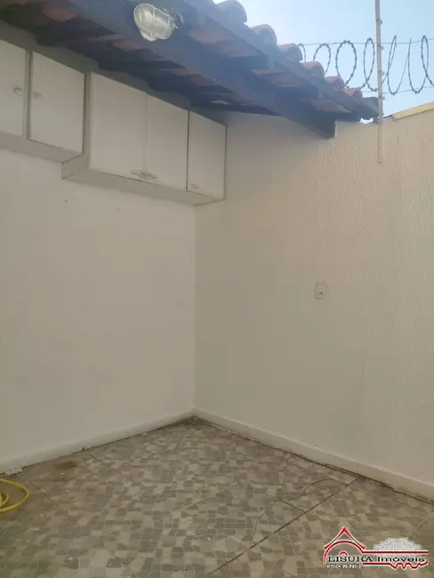 Casa de Condomínio com 2 quartos para alugar, 76m2 em Jardim Jacinto, Jacarei - SP - imagem 8 Foto 8 de Casa de Condomínio com 2 quartos para alugar, 76m2 em Jardim Jacinto, Jacarei - SP