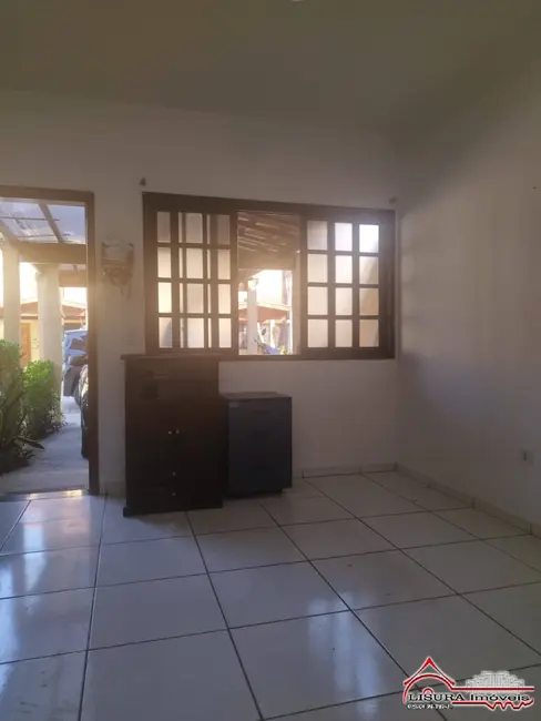 Casa de Condomínio com 2 quartos para alugar, 76m2 em Jardim Jacinto, Jacarei - SP - imagem 2 Foto 2 de Casa de Condomínio com 2 quartos para alugar, 76m2 em Jardim Jacinto, Jacarei - SP