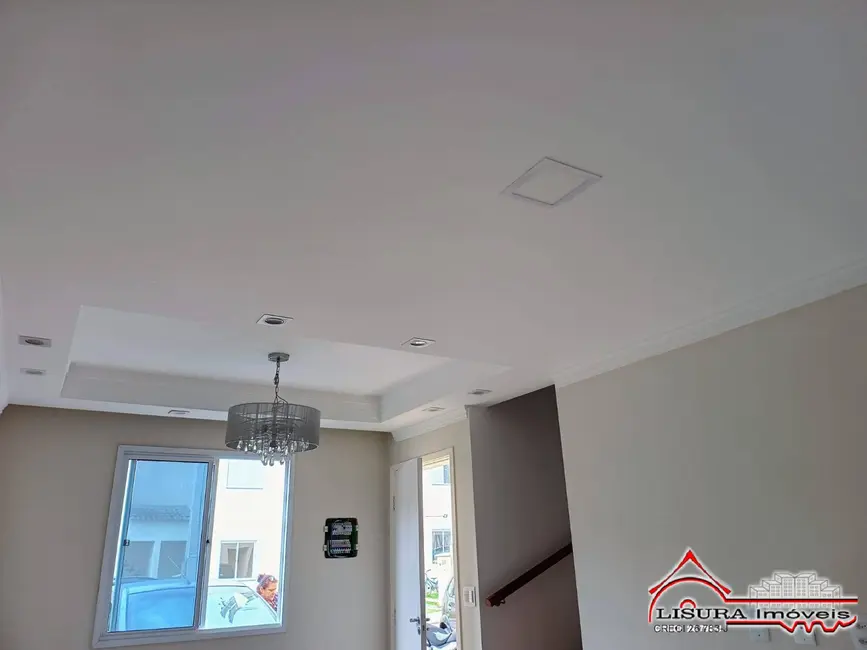 Foto 3 de Casa de Condomínio com 2 quartos à venda, 56m2 em Jardim Colônia, Jacarei - SP