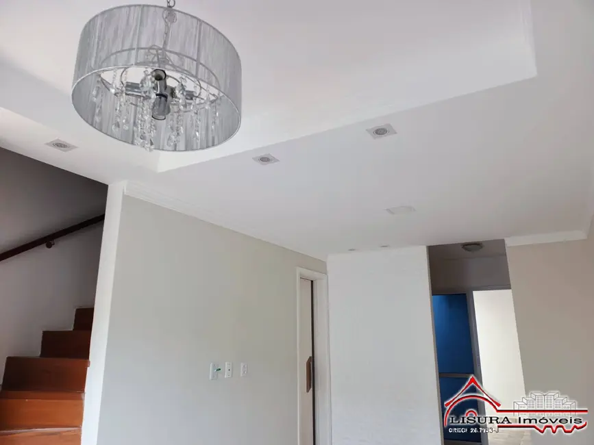 Foto 2 de Casa de Condomínio com 2 quartos à venda, 56m2 em Jardim Colônia, Jacarei - SP