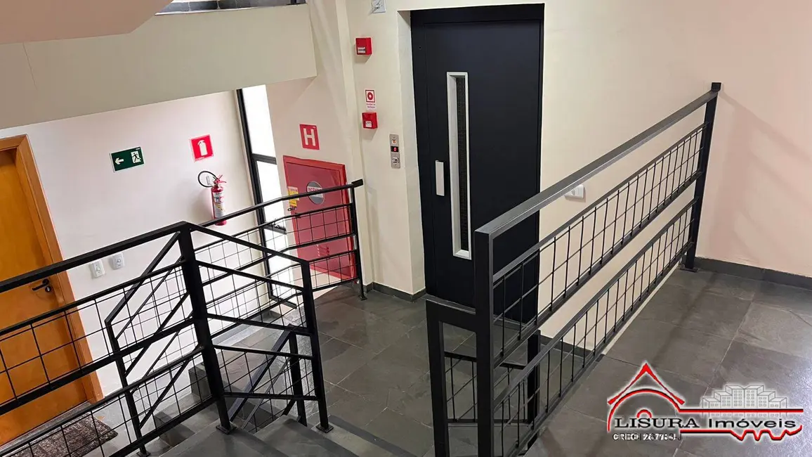 Foto 2 de Apartamento com 2 quartos à venda, 61m2 em Parque Santo Antônio, Jacarei - SP