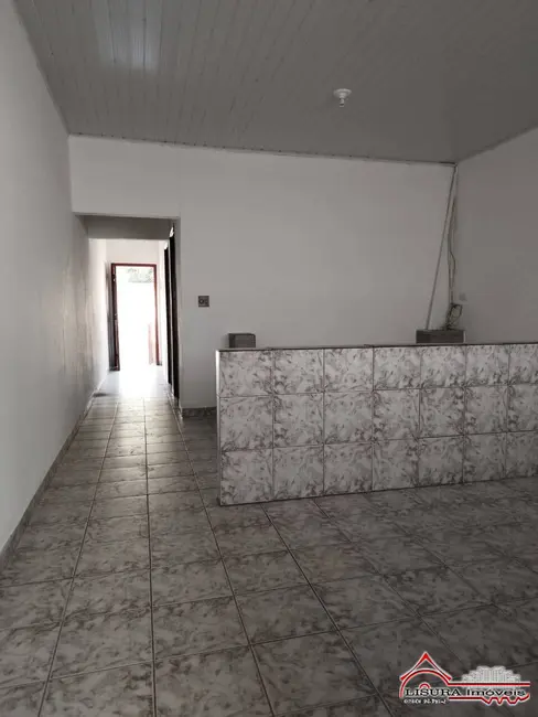 Casa com 1 quarto para alugar, 30m2 em Jardim Santa Maria, Jacarei - SP - imagem 4 Foto 4 de Casa com 1 quarto para alugar, 30m2 em Jardim Santa Maria, Jacarei - SP