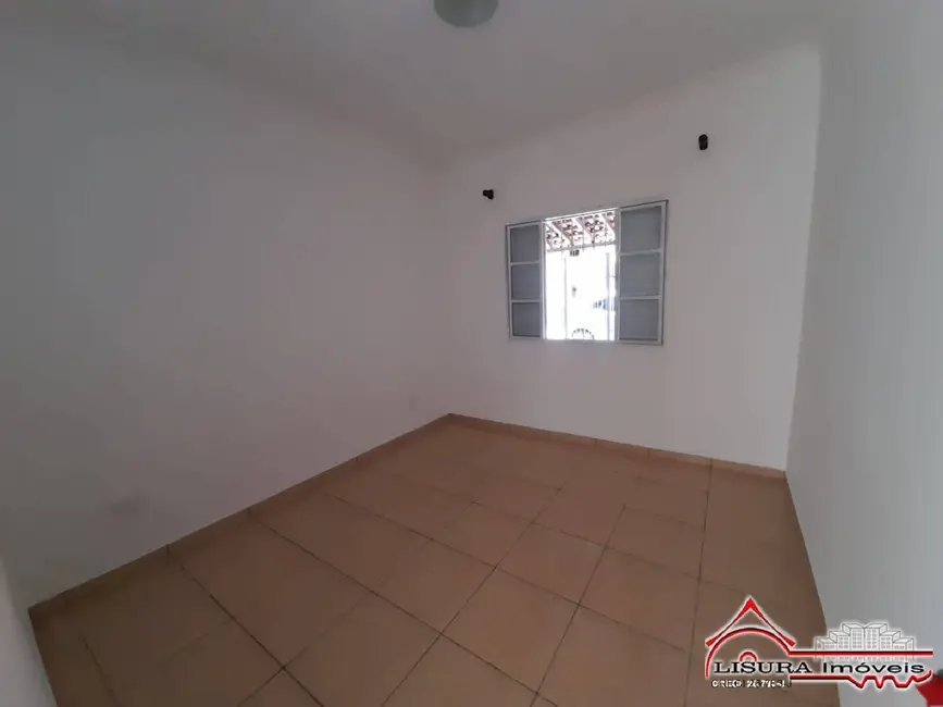 Foto 9 de Casa com 3 quartos à venda, 125m2 em Jardim Emília, Jacarei - SP