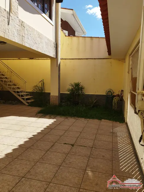Foto 6 de Casa com 3 quartos para alugar em Jardim Terras de São João, Jacarei - SP