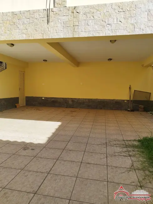 Foto 4 de Casa com 3 quartos para alugar em Jardim Terras de São João, Jacarei - SP