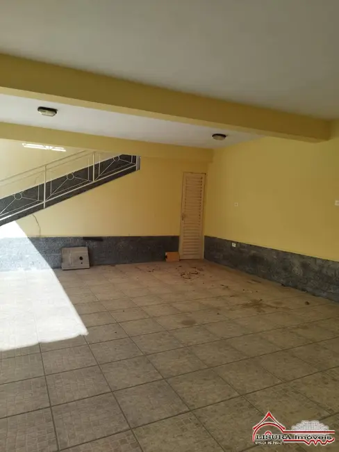 Foto 3 de Casa com 3 quartos para alugar em Jardim Terras de São João, Jacarei - SP