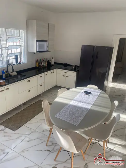 Foto 6 de Casa com 2 quartos à venda, 127m2 em Jardim Califórnia, Jacarei - SP