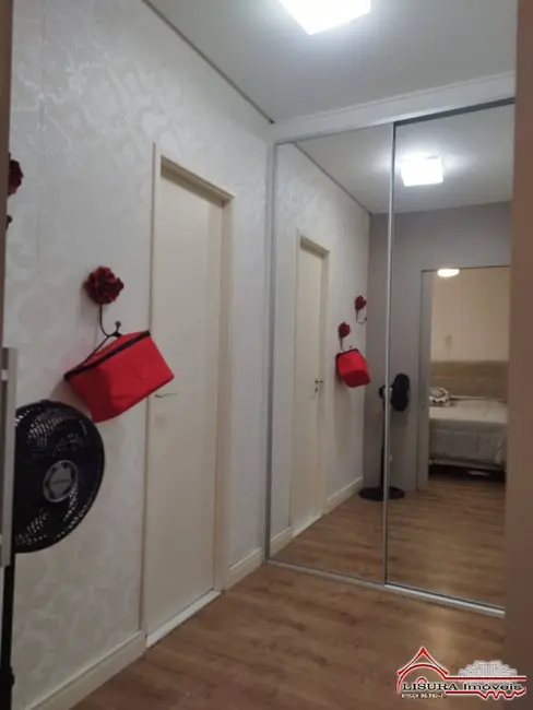 Casa de Condomínio com 4 quartos para alugar, 120m2 em São João, Jacarei - SP - imagem 6 Foto 6 de Casa de Condomínio com 4 quartos para alugar, 120m2 em São João, Jacarei - SP