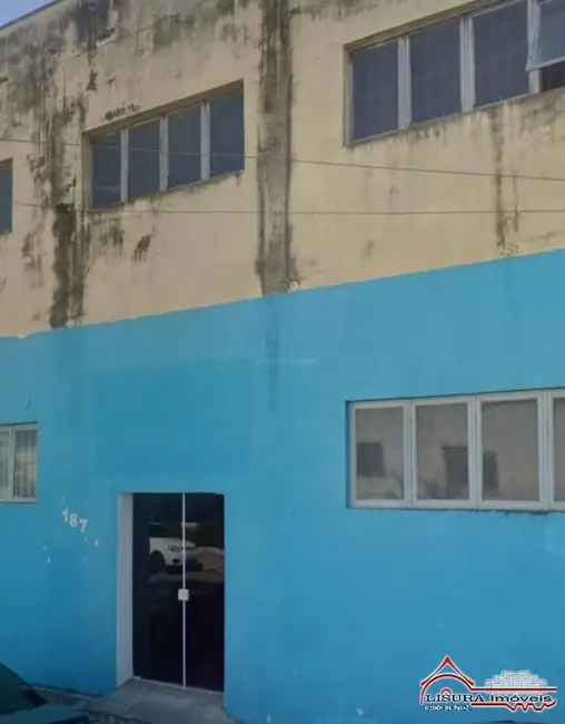 Sala Comercial para alugar, 144m2 em Vila Pinheiro, Jacarei - SP - imagem 2 Foto 2 de Sala Comercial para alugar, 144m2 em Vila Pinheiro, Jacarei - SP