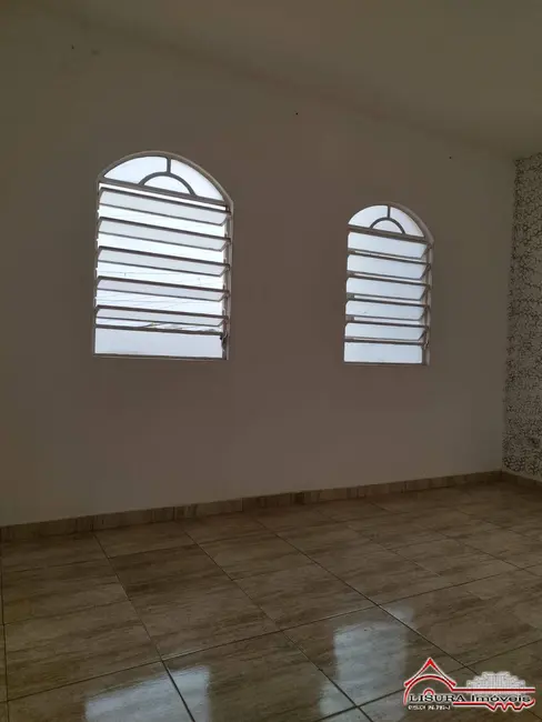 Foto 4 de Casa com 2 quartos para alugar em Parque Santo Antônio, Jacarei - SP