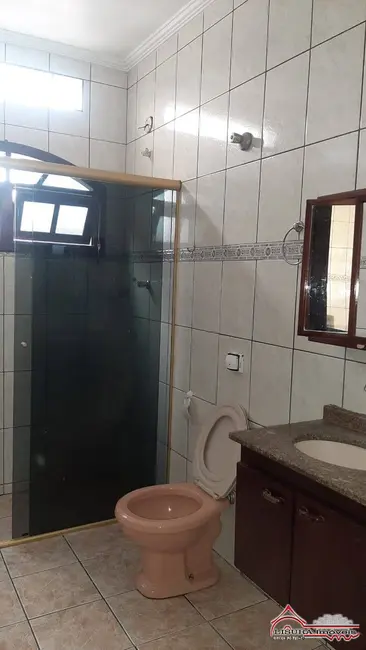 Foto 9 de Casa com 3 quartos para alugar, 148m2 em Jardim do Vale, Jacarei - SP