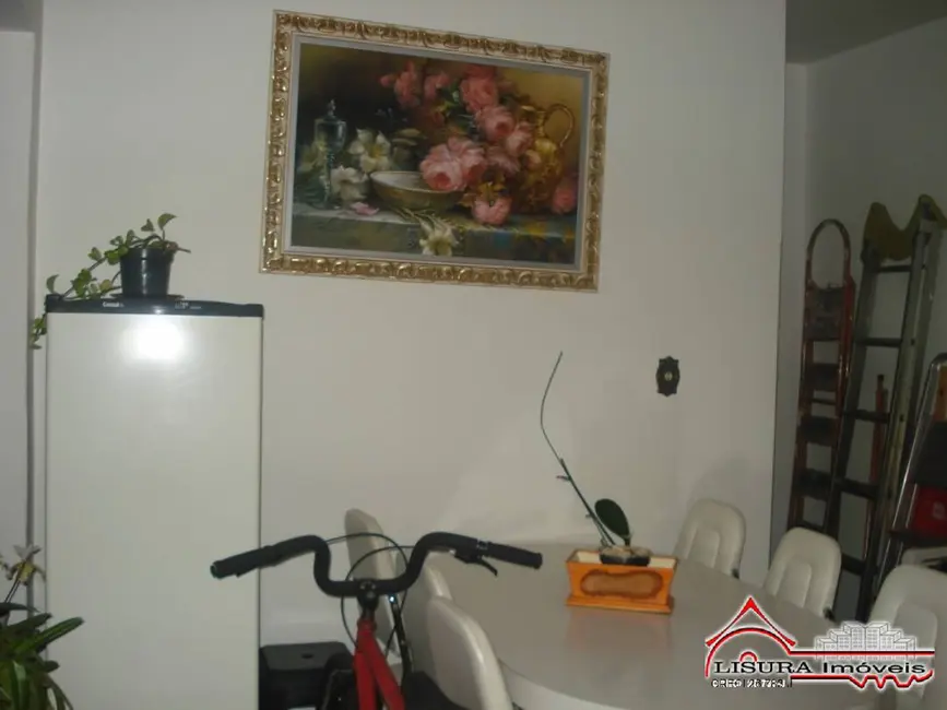 Foto 5 de Casa com 2 quartos à venda, 170m2 em Jardim Maria Amélia, Jacarei - SP